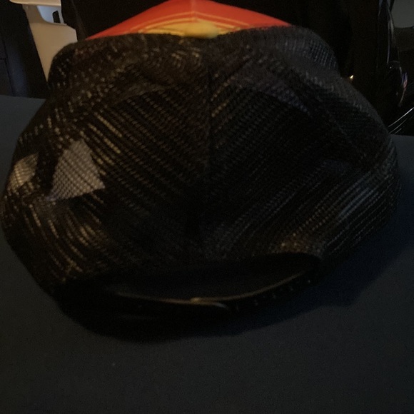 Adventure on the sea hat (kids) - Picture 2 of 4